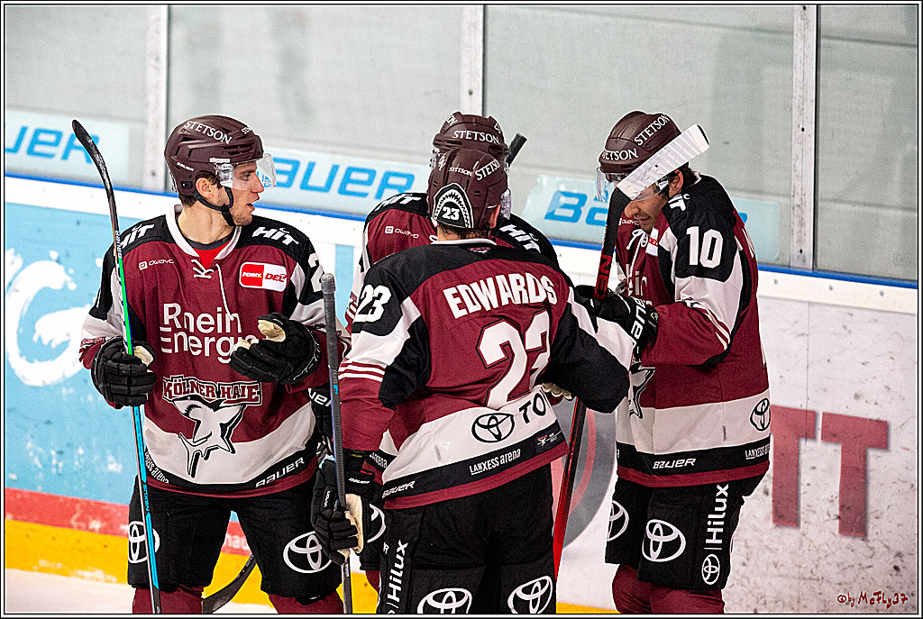 DEL;  Koelner Haie - Iserlohn Roosters - Testspiel; Koeln, 05.12.2020